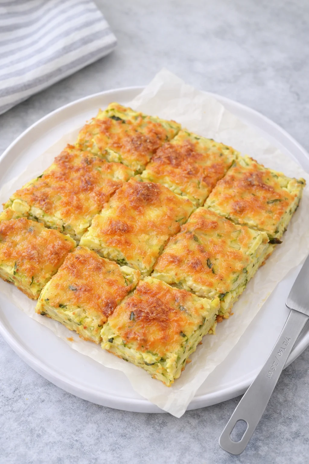 Cheesy Zucchini Breadsticks Recipe